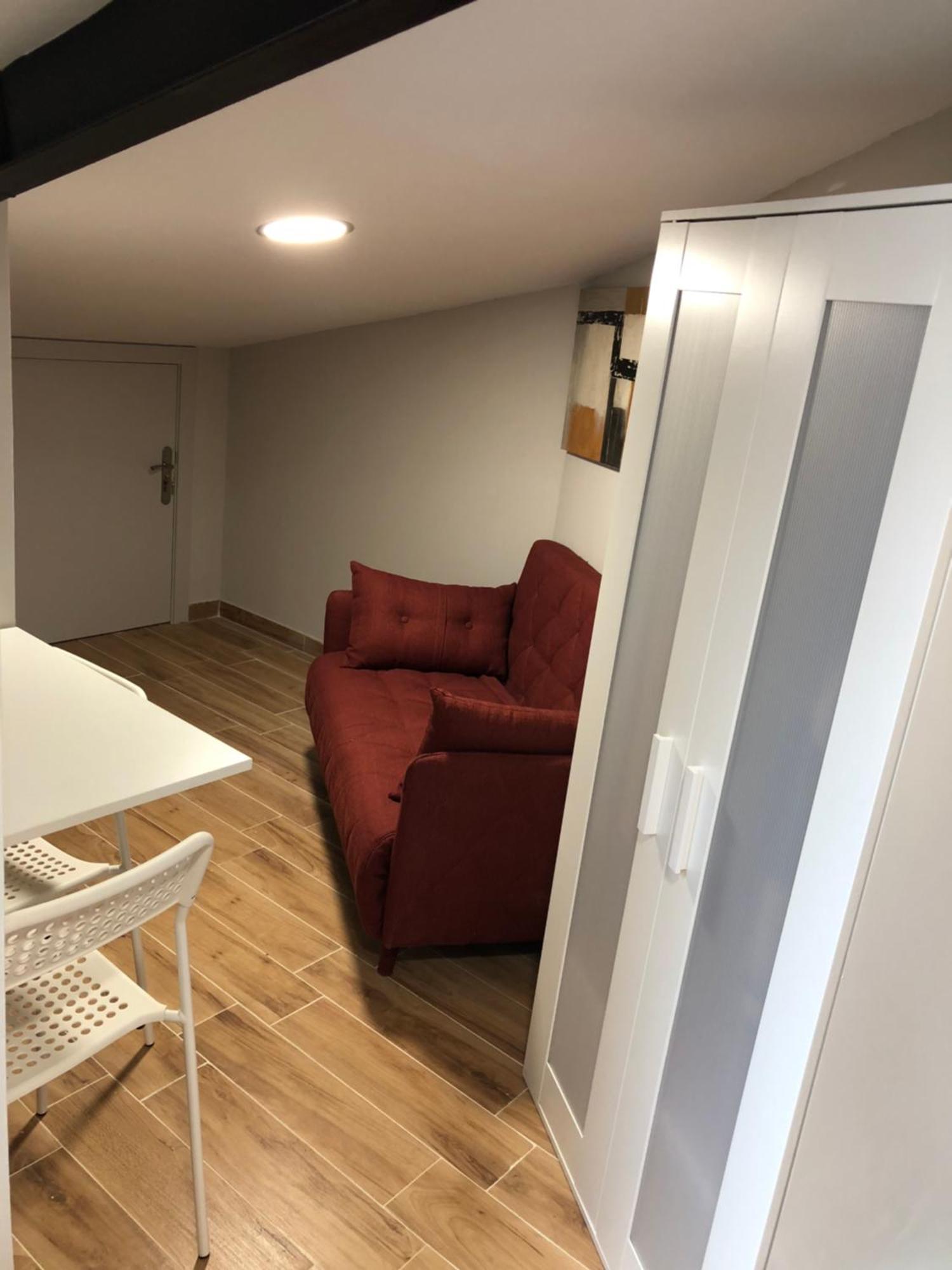 Habitacion Con Cocina Y Bano Bilbao Exterior foto